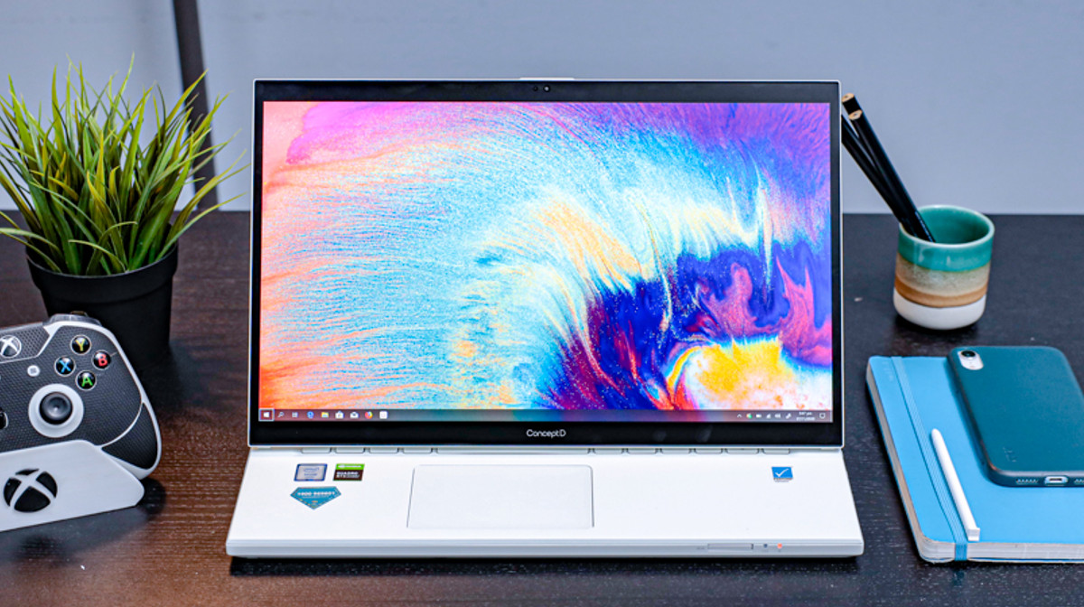 Trên tay Acer ConceptD 7 Ezel Pro: Độc đáo đến…viển vông