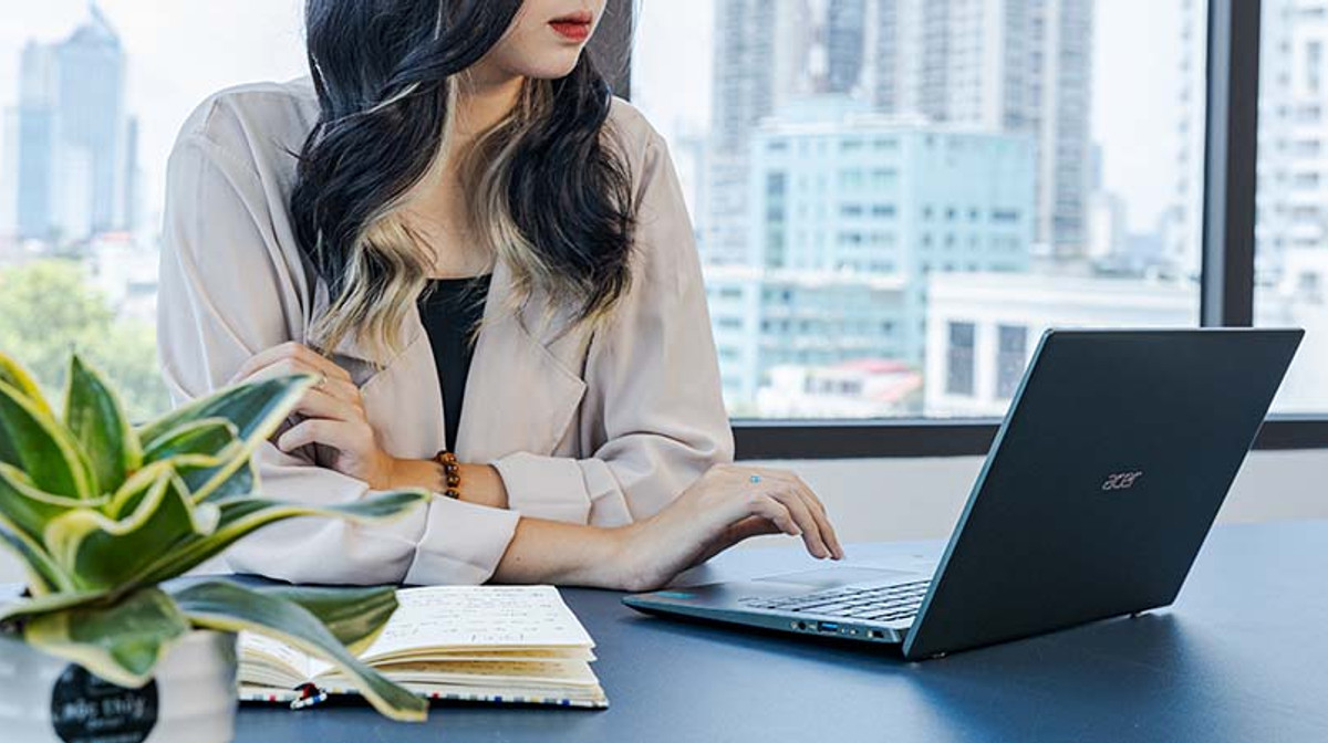 Acer Swift 5 - Khí chất doanh nhân là đây!
