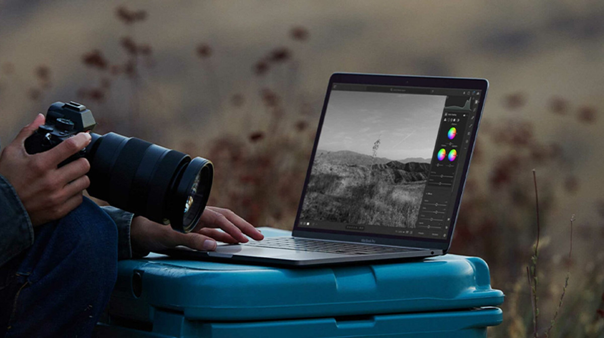 MacBook Air M1: Dùng được cực lâu, giảm giá cực sâu