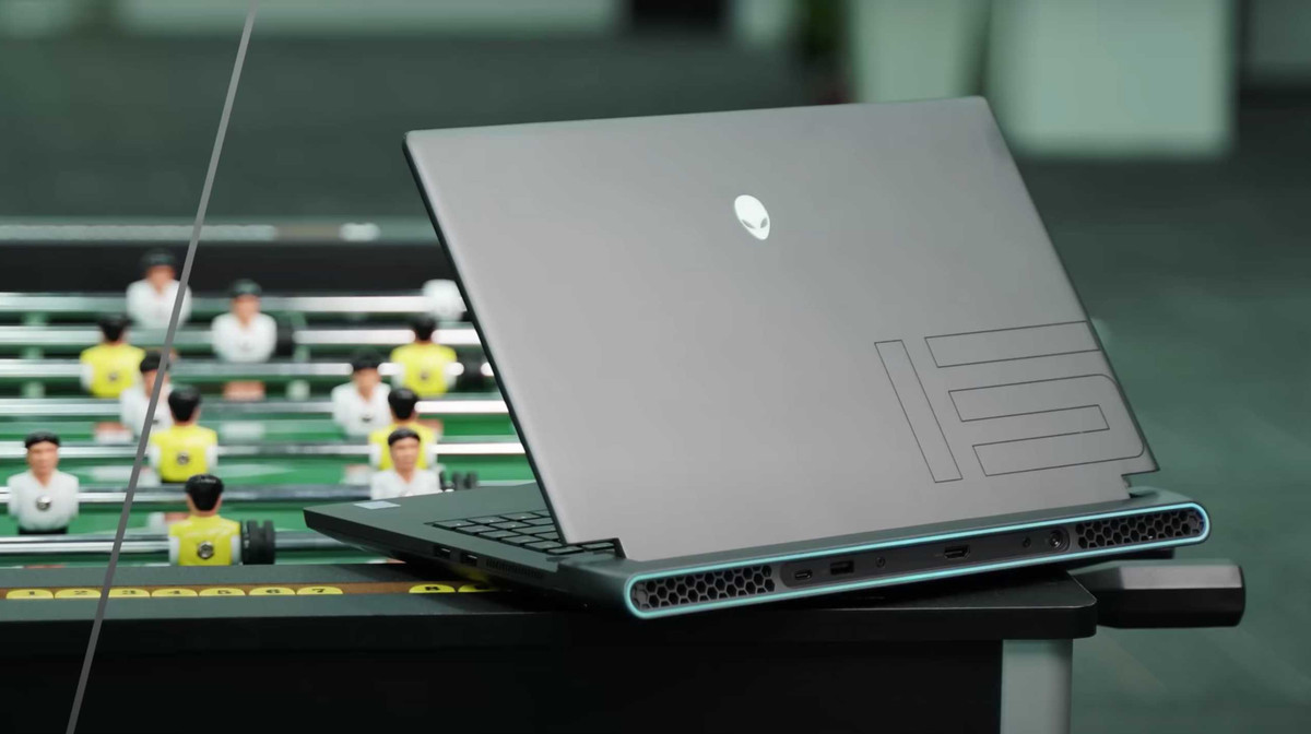 Dell Alienware M15 R7: Hiệu năng mạnh mẽ, chinh chiến mọi tựa game