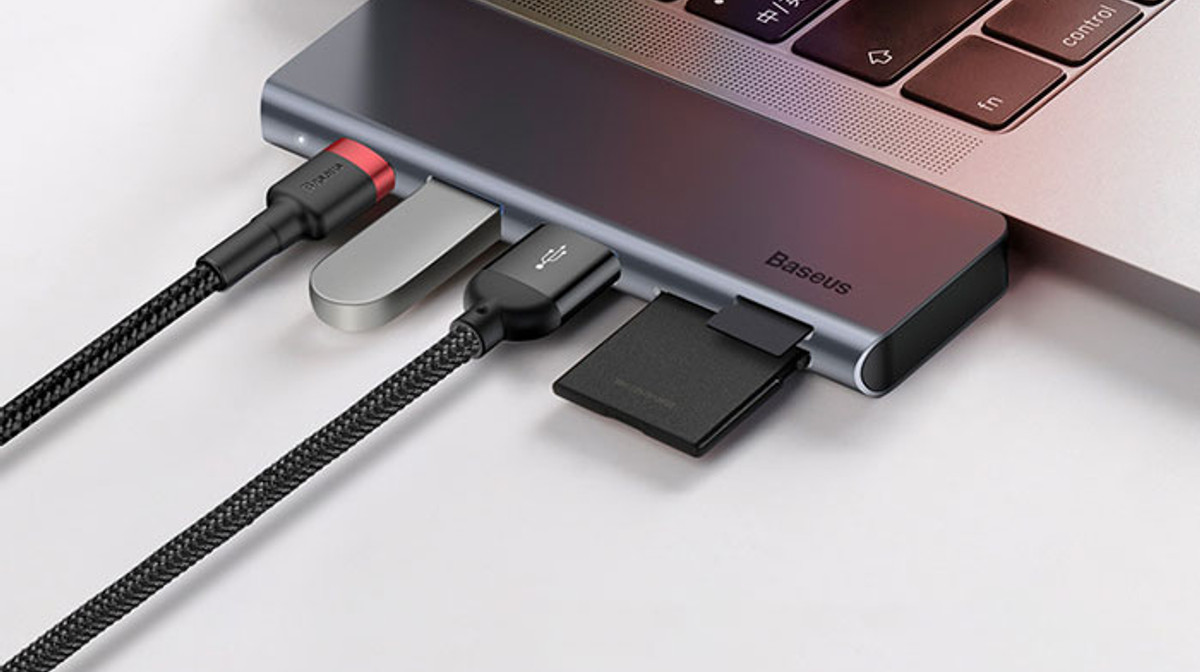 Cổng chuyển đổi cho laptop - Không hề "hại điện" mà cực kì "hiện đại"