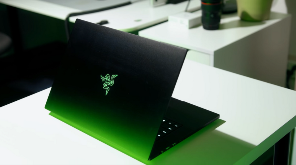 Razer Blade 15 2022: Laptop Gaming siêu mỏng nhẹ