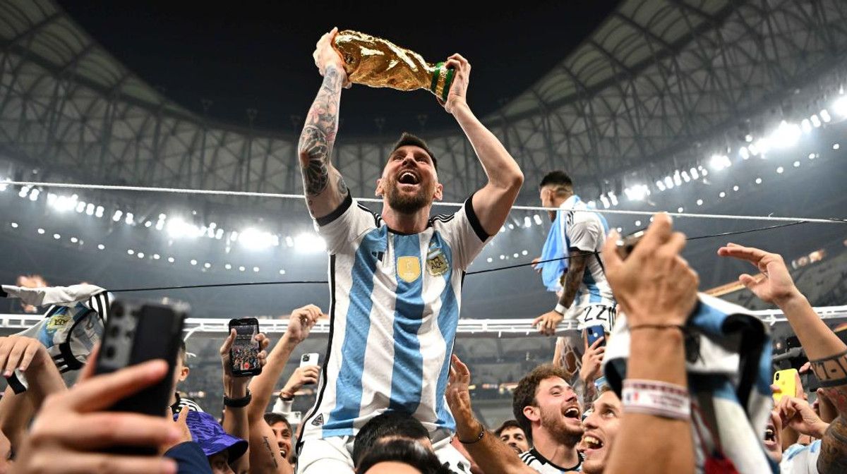 Đánh bại... một quả trứng gà, Messi chính thức "phá đảo" Instagram với bức ảnh nhiều tim nhất mọi thời đại