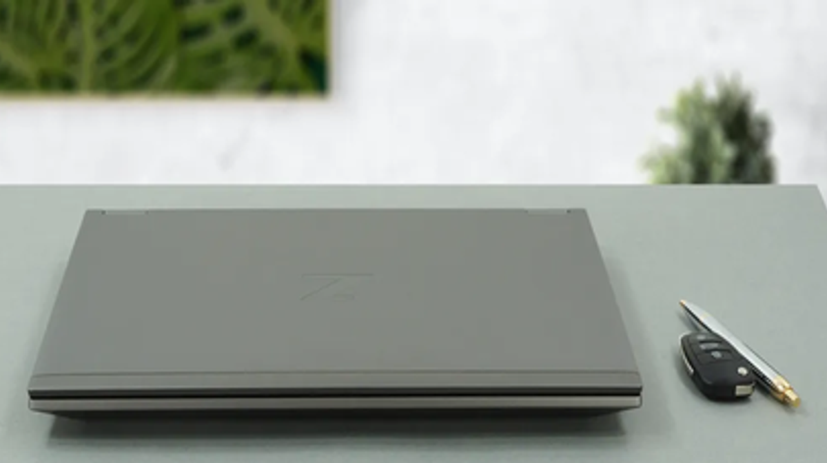 HP Zbook 17 G8 Fury - mẫu laptop đi ngược với xu hướng đám đông
