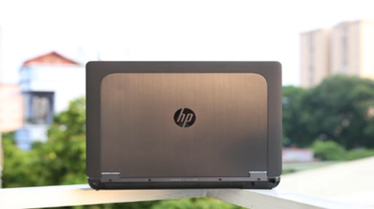 So sánh Laptop Zbook Studio G3 Xeon và Zbook Studio G3 Core i7