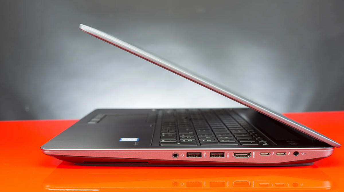 Laptop HP Zbook 15 G4 Core i7 thiết kế sang trọng, chất lượng bền bỉ