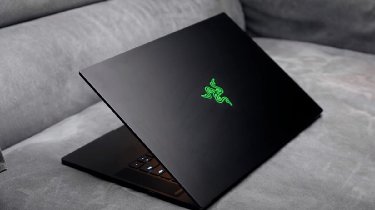 Razer Blade 15 2021 - Hiệu năng vượt trội, nhiều sự bứt phá
