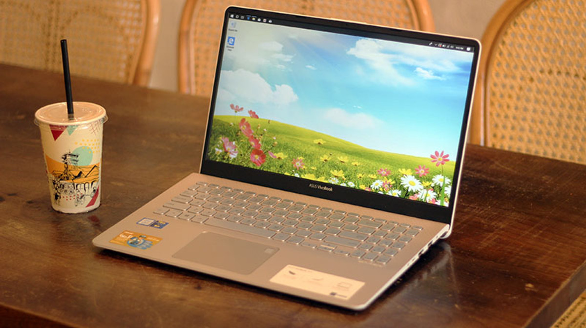 Laptop VivoBook S15: Đơn giản nhưng không tầm thường