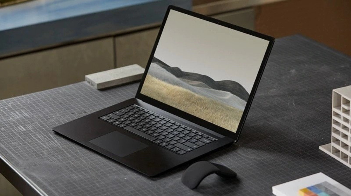 Review Microsoft Surface Laptop 3 15 inch chi tiết từ A-Z