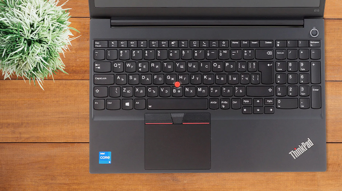Đánh giá Lenovo ThinkPad E15 Gen 2: Laptop bình dân nhưng với chất lượng tuyệt vời