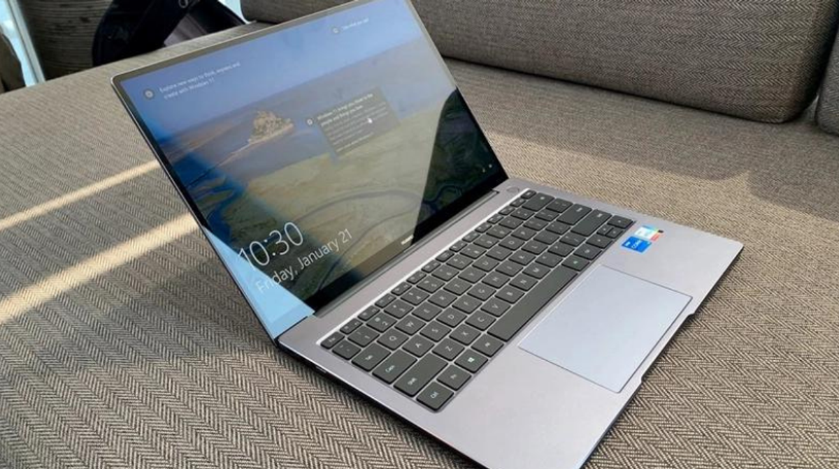 Huawei MateBook 14 AMD: Màn hình cảm ứng 2K, hiệu năng vô cùng ổn định