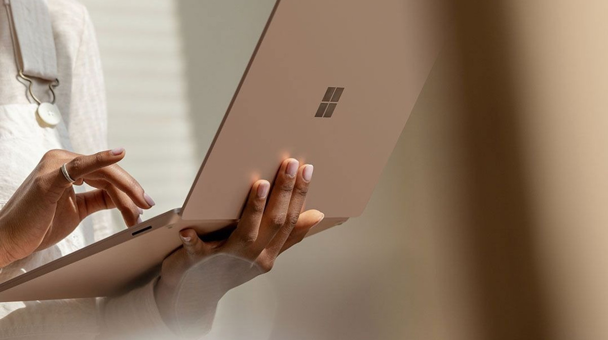 Mua Microsoft Surface, rinh ngay quà khủng trong tháng 5 tại ThinkPro