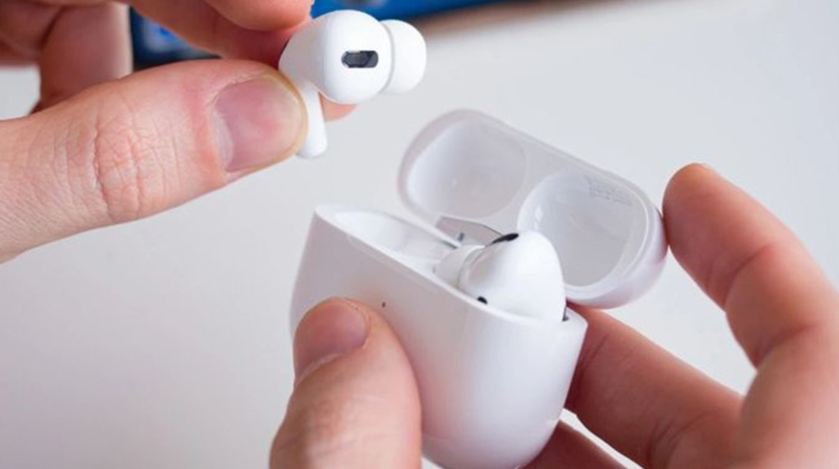 Apple bị kiện vì thông báo của Airpods làm thủng màng nhĩ trẻ em