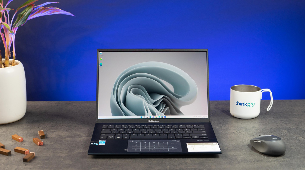Cảm nhận về ASUS Zenbook Q409ZA: Mẫu Ultrabook xuất hiện đúng lúc, hứa hẹn sẽ trở thành “hot trend” 2022