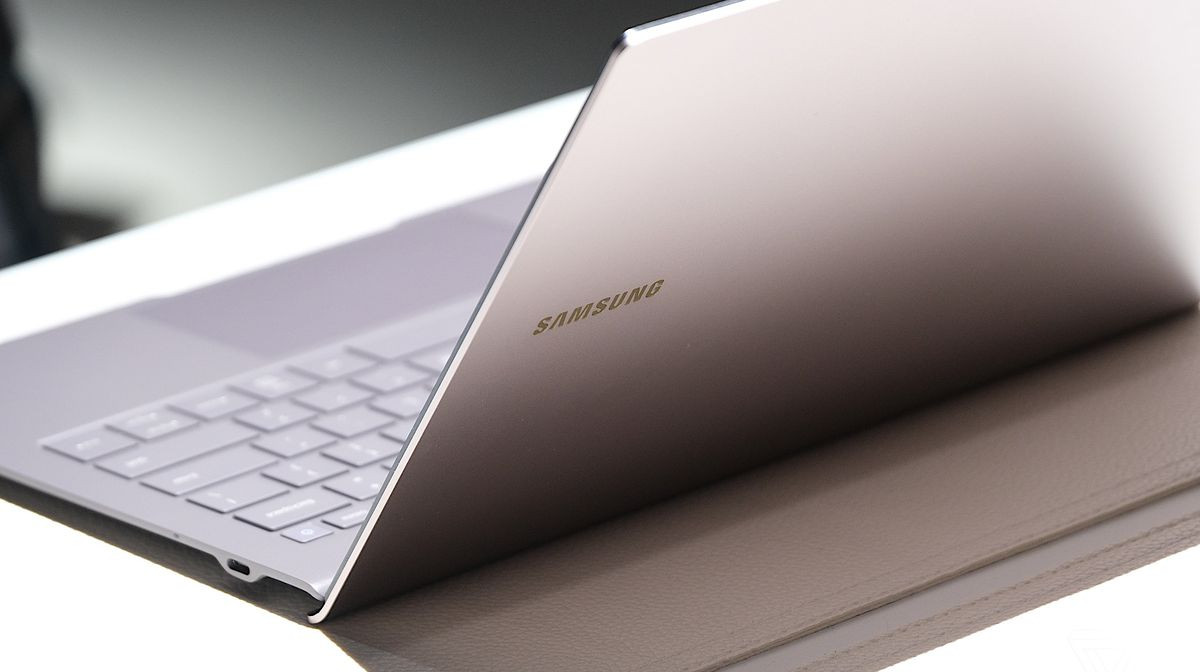 Mua laptop Samsung giá rẻ uy tín tại Hà Nội