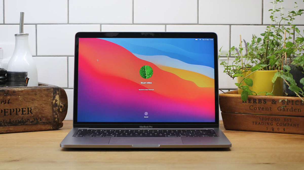 So sánh MacBook Air M2 và MacBook Pro M1, nên mua MacBook nào?