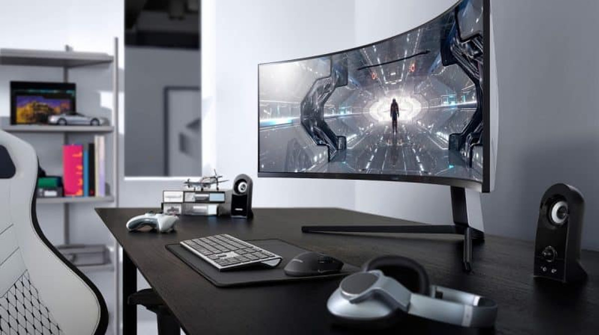 Những điều mà bạn cần chuẩn bị tâm lý khi chuyển từ máy tính bàn sang laptop