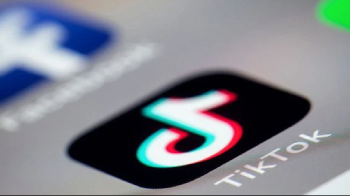 Mỹ muốn Apple và Google "phong sát" TikTok vì cho rằng đây là ứng dụng "sói đội lốt cừu"