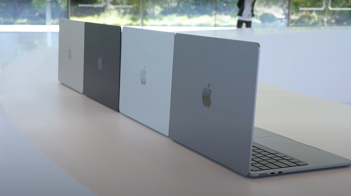 Nên mua MacBook Air M1 hay MacBook Air M2 thời điểm này?