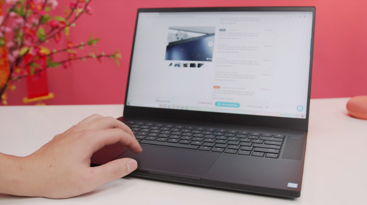 Razer Blade 15 Advanced: Hiệu năng ổn định, thiết kế bền bỉ theo thời gian
