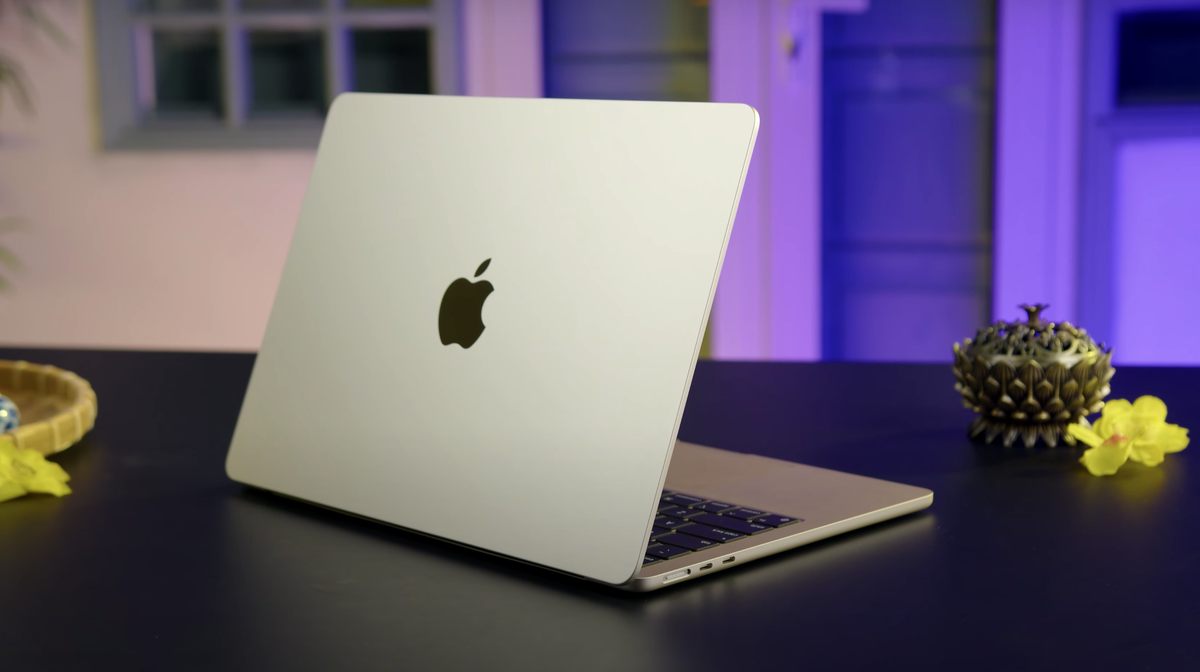 Ai là người nên mua MacBook Air M2?