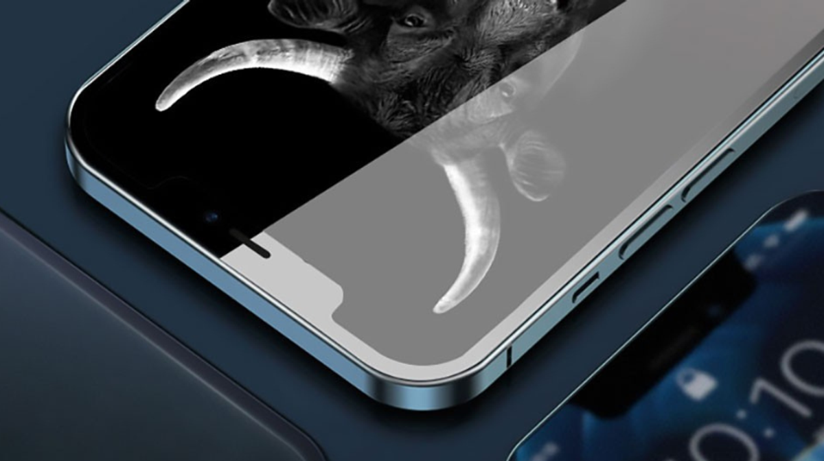 Miếng dán cường lực 2.7D chống vân tay MIPOW Kingbull: Độ bền chắc chắn không “ngán” thách thức