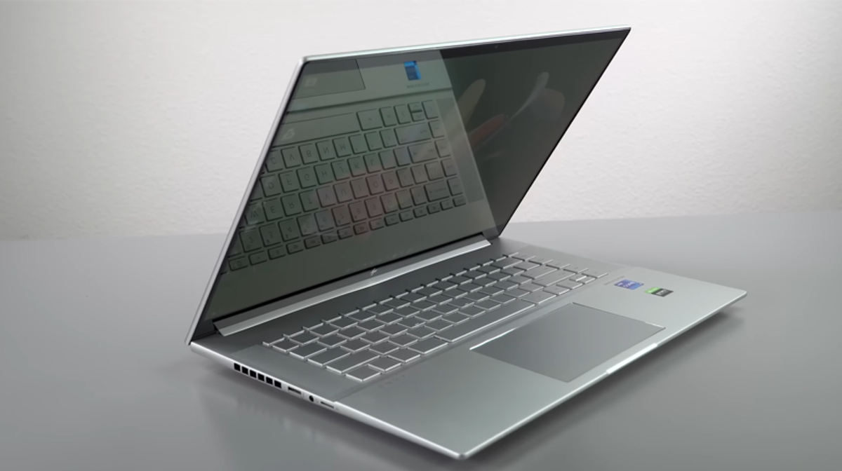 HP Envy 16: Laptop văn phòng nhưng “sống trong hơi thở” Gaming