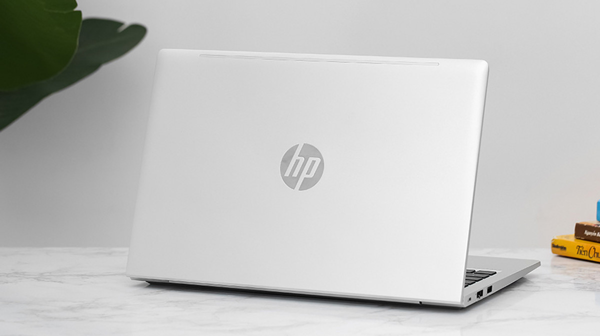 Trên tay HP ProBook 440 G8 - Chiếc ProBook tinh gọn nhất từng có!