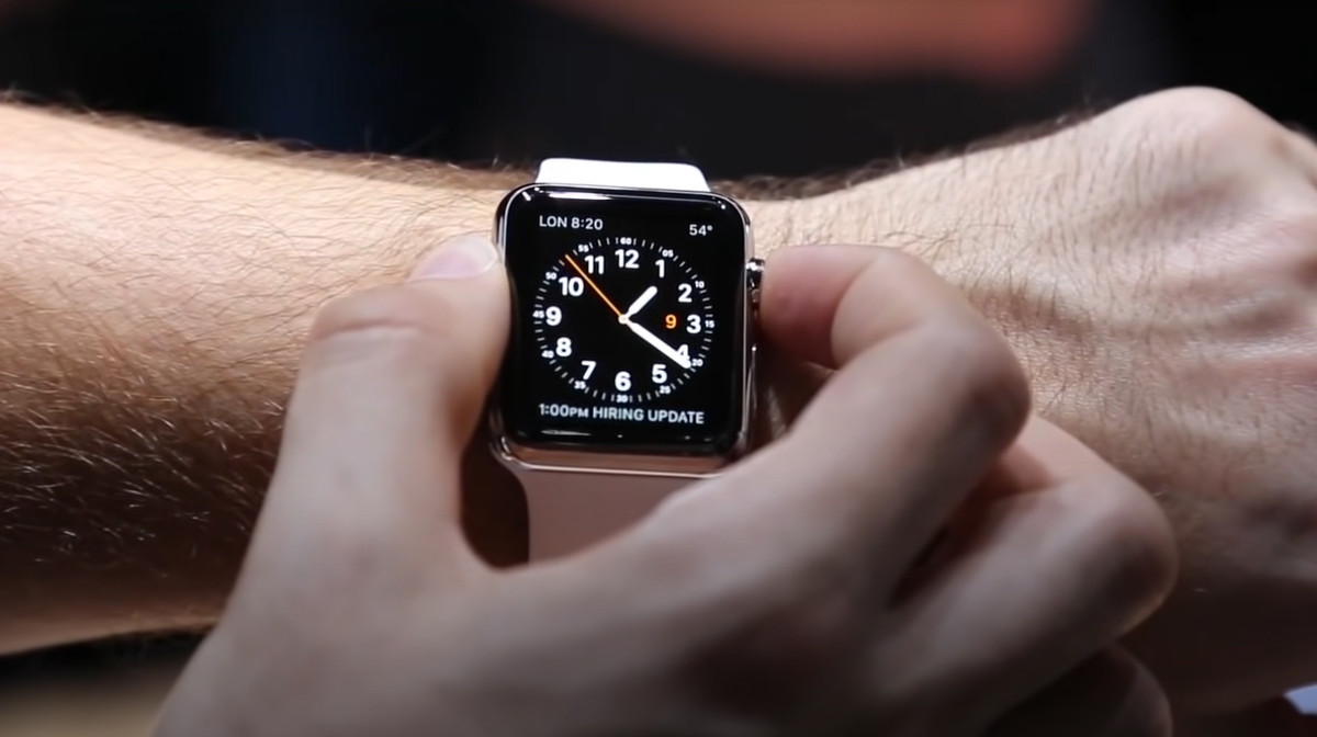 Apple Watch Series 3: Thanh lịch hiện đại, không ngại di chuyển