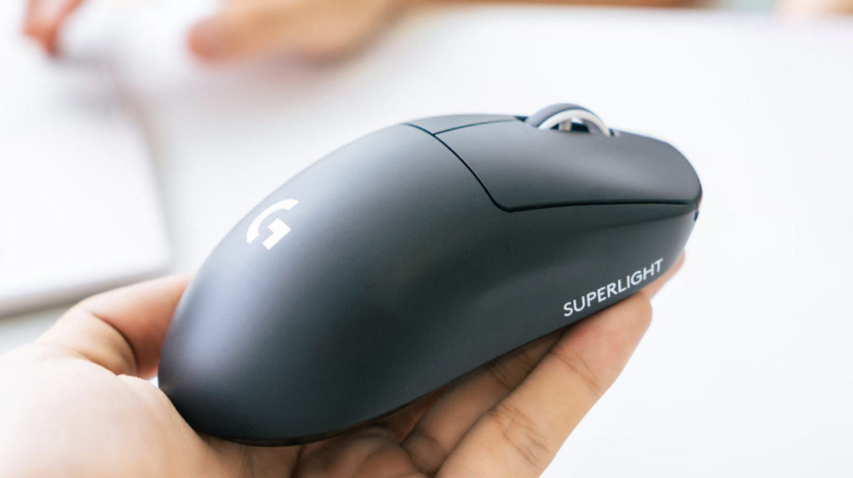 Review Logitech G Pro X Superlight: Siêu nhẹ - siêu mượt, ổn định trên từng thao tác