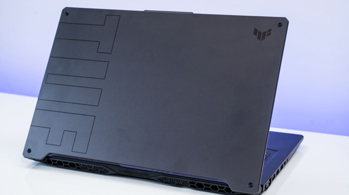 ASUS TUF F17 (FX706H): Sức mạnh thần sầu, chiếc game thần tốc