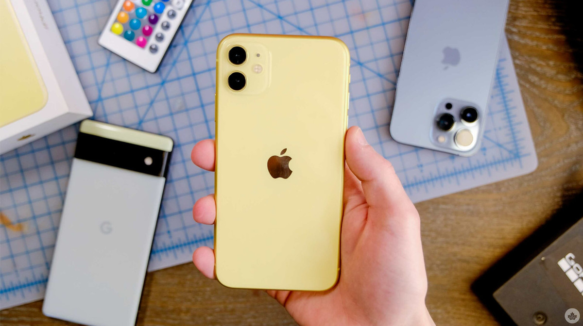 Hi hữu: iPhone 11 vẫn hoạt động bình thường sau một tuần nằm dưới đáy hồ