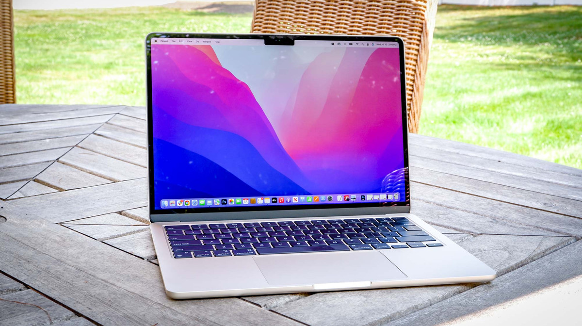 Bloomberg: Apple đang muốn ra rất nhiều sản phẩm mới trong một năm tới
