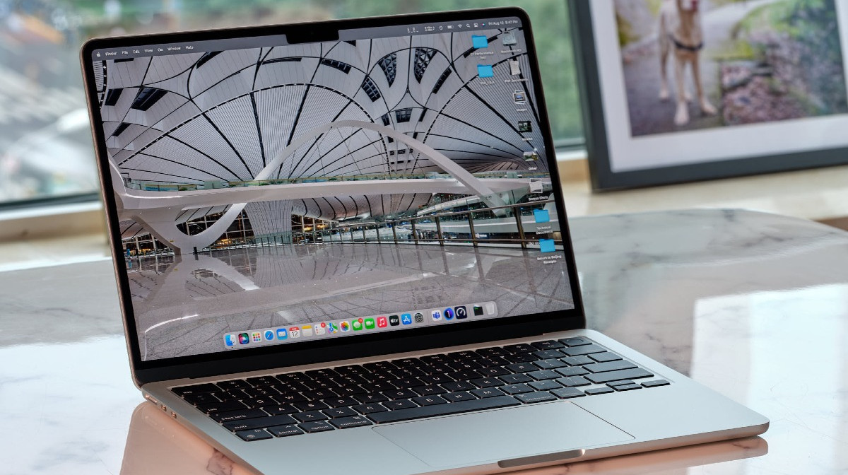 Có nên mua MacBook Air M3 hay không? Có nên mua MacBook Air M3 hay không? với các sản phẩm Apple "hot hit" khác