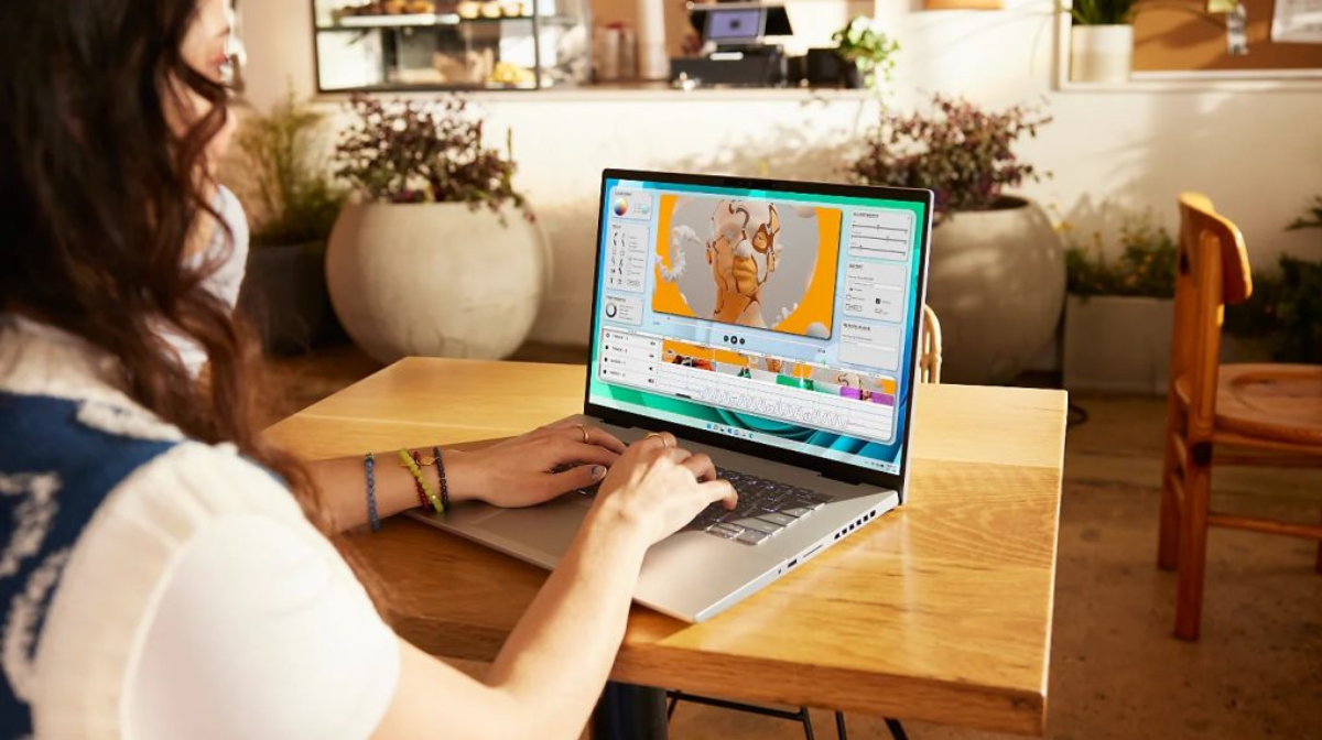 Dell Inspiron 16 Plus 7630: Trải nghiệm mãn nhãn, thư giãn đỉnh cao