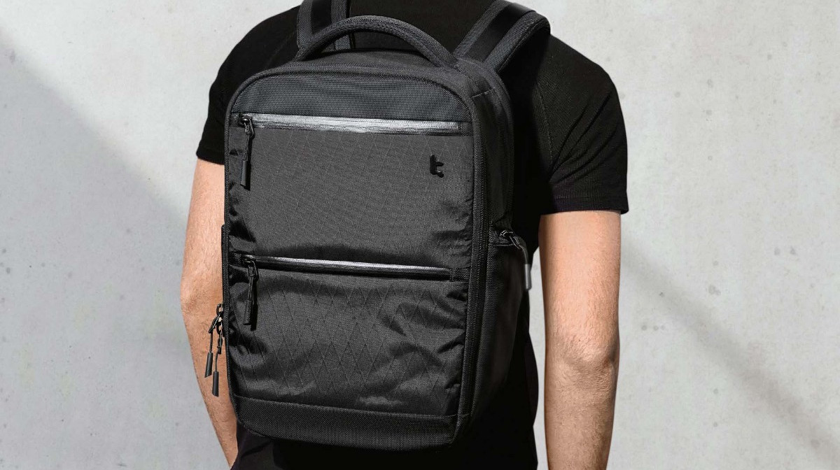 Trên tay balo Tomtoc H73 X-Pac Techpack: Tối giản, tinh gọn, bền bỉ chuẩn dân "nhà nghề"