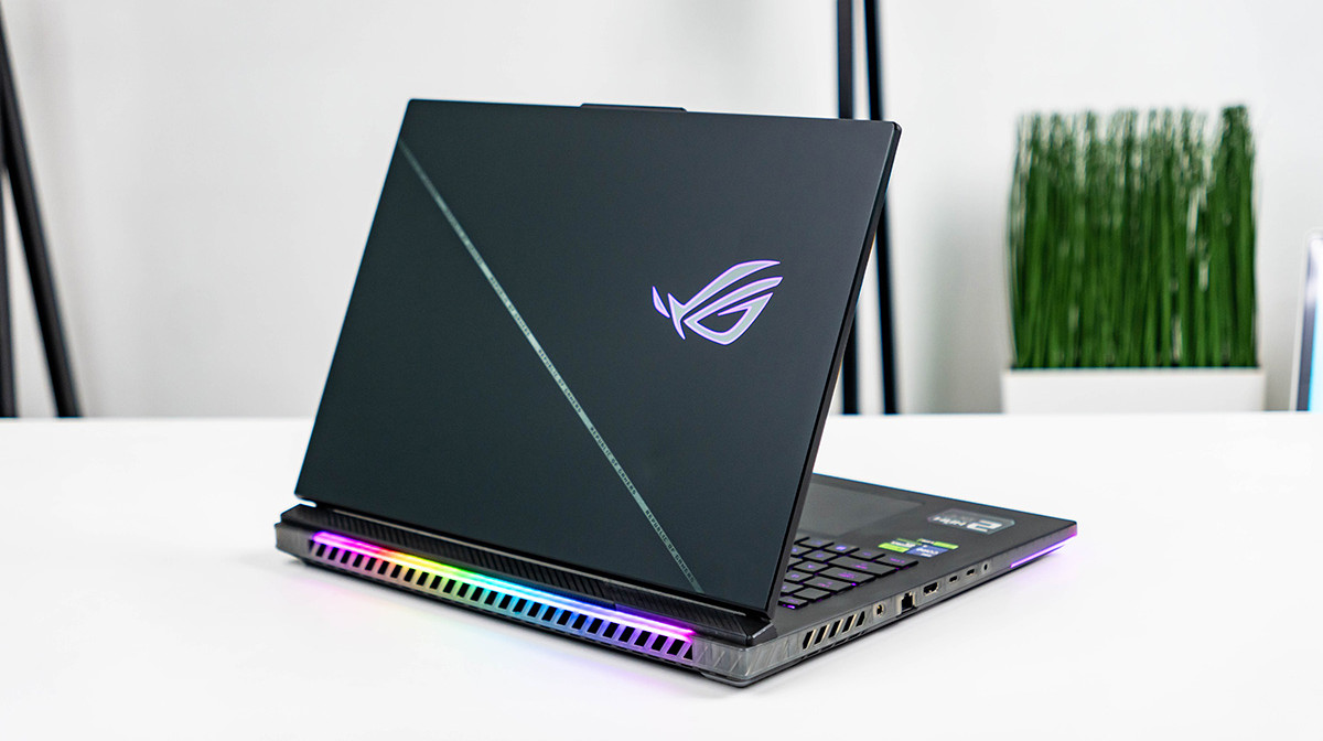 Trải nghiệm ASUS ROG Strix SCAR 18 2024: Đã mạnh nhất thế giới, lại còn tối ưu!