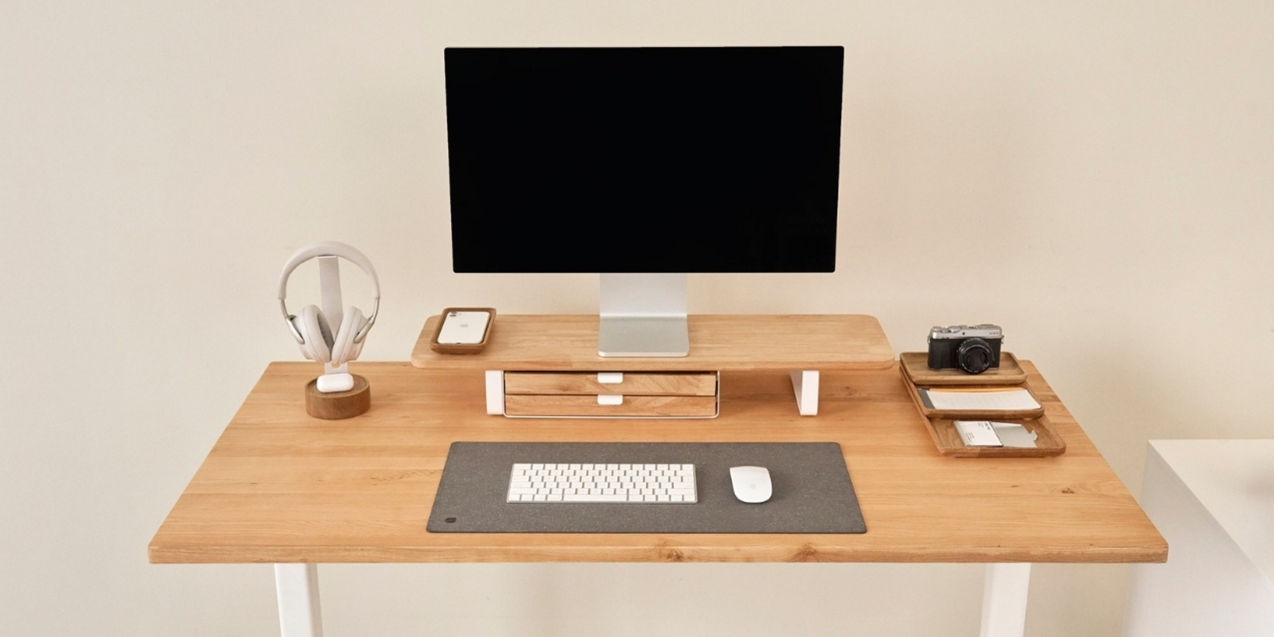 Top các nhóm quà tặng để bàn làm việc tinh tế cho mọi đối tượng