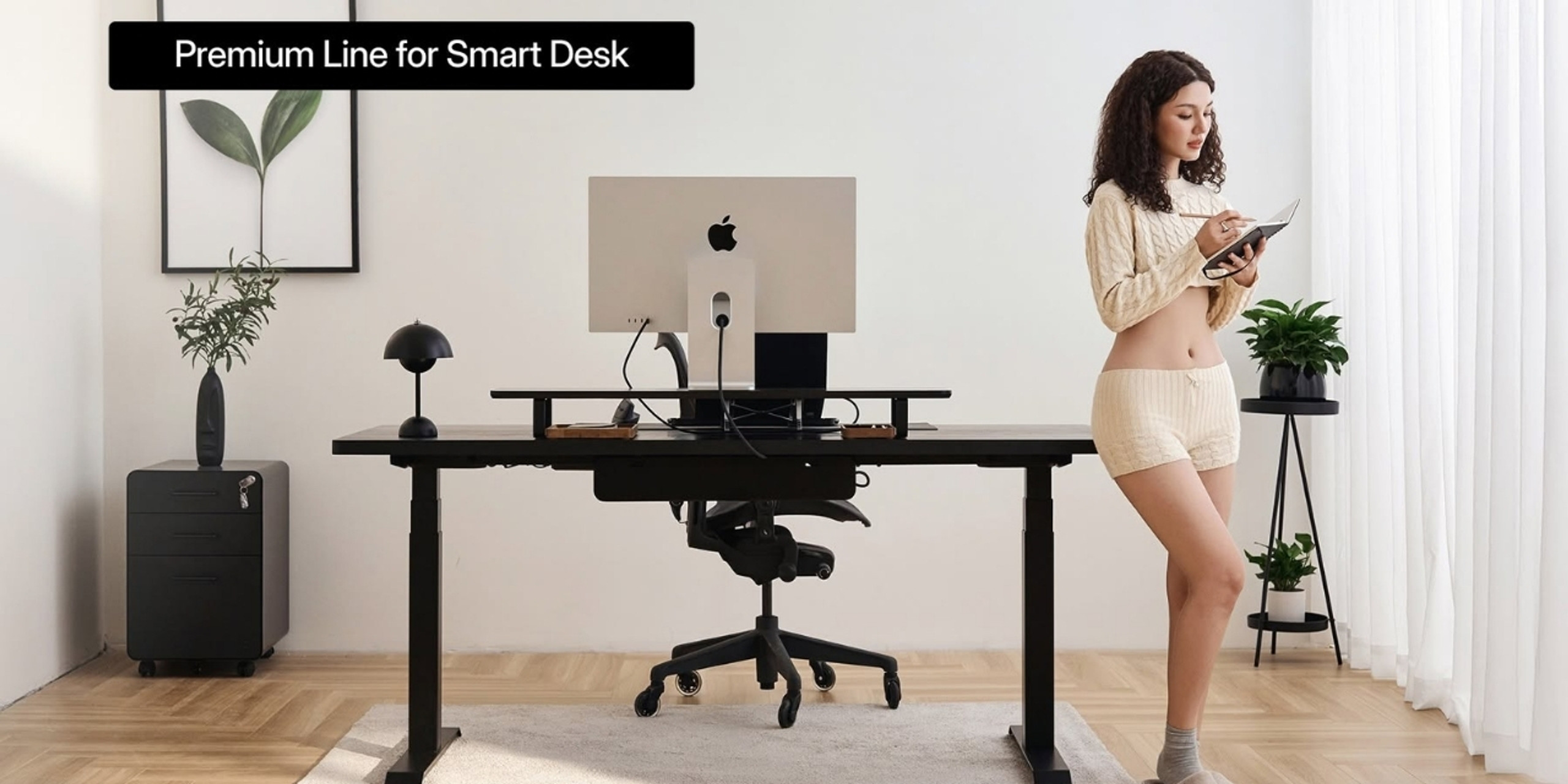 Tải trọng bàn nâng hạ bao nhiêu là đủ cho góc làm việc setup chuyên nghiệp?