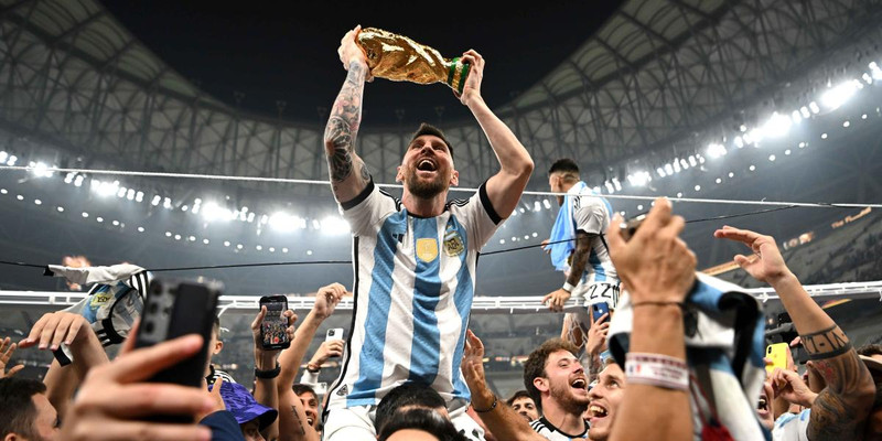 Đánh bại... một quả trứng gà, Messi chính thức "phá đảo" Instagram với bức ảnh nhiều tim nhất mọi thời đại