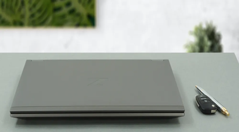 HP Zbook 17 G8 Fury - mẫu laptop đi ngược với xu hướng đám đông