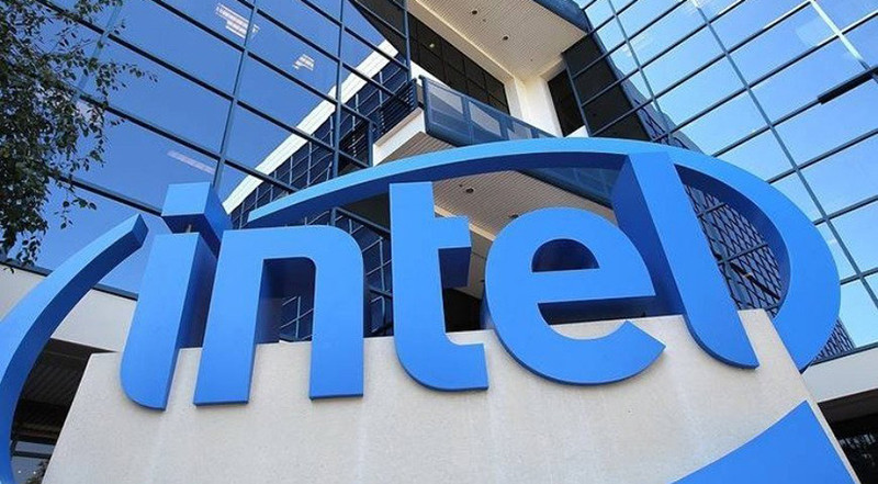 CEO Intel: "Tình trạng khan chip sẽ kéo dài ít nhất hai năm nữa"