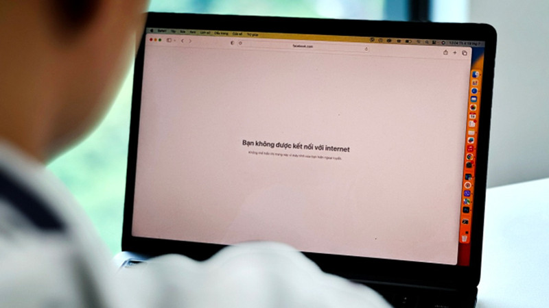 Đề xuất cắt Internet với cá nhân, tổ chức vi phạm trên không gian mạng
