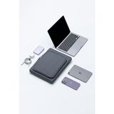 Hình ảnh thumbnail 4 của Túi xách chống sốc Laptop Innostyle OmniProtect Carry - S114 (Phù hợp 13-14 inch - Mineral Gray - Mới, Full box, Chính hãng)