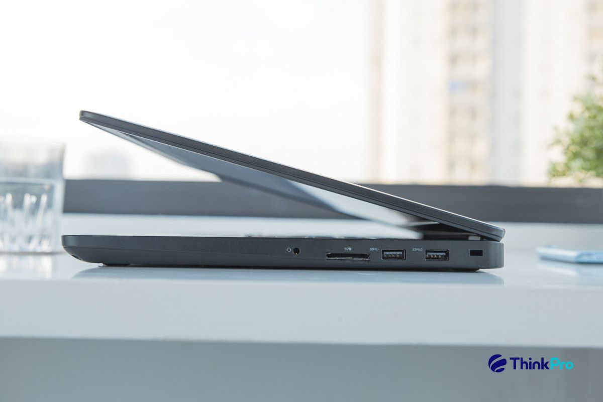 Hình ảnh 11 của Dell Latitude E5570 -