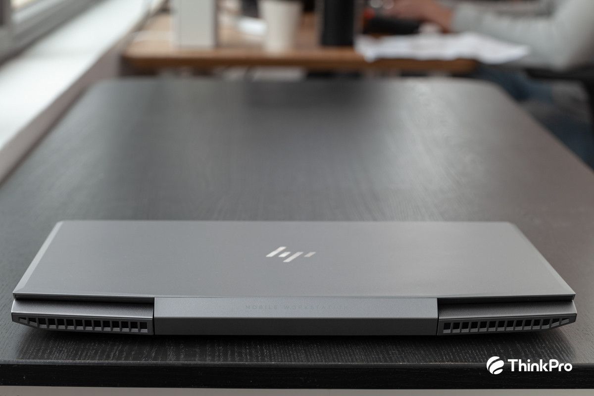 Hình ảnh 2 của HP ZBook 15v G5 -