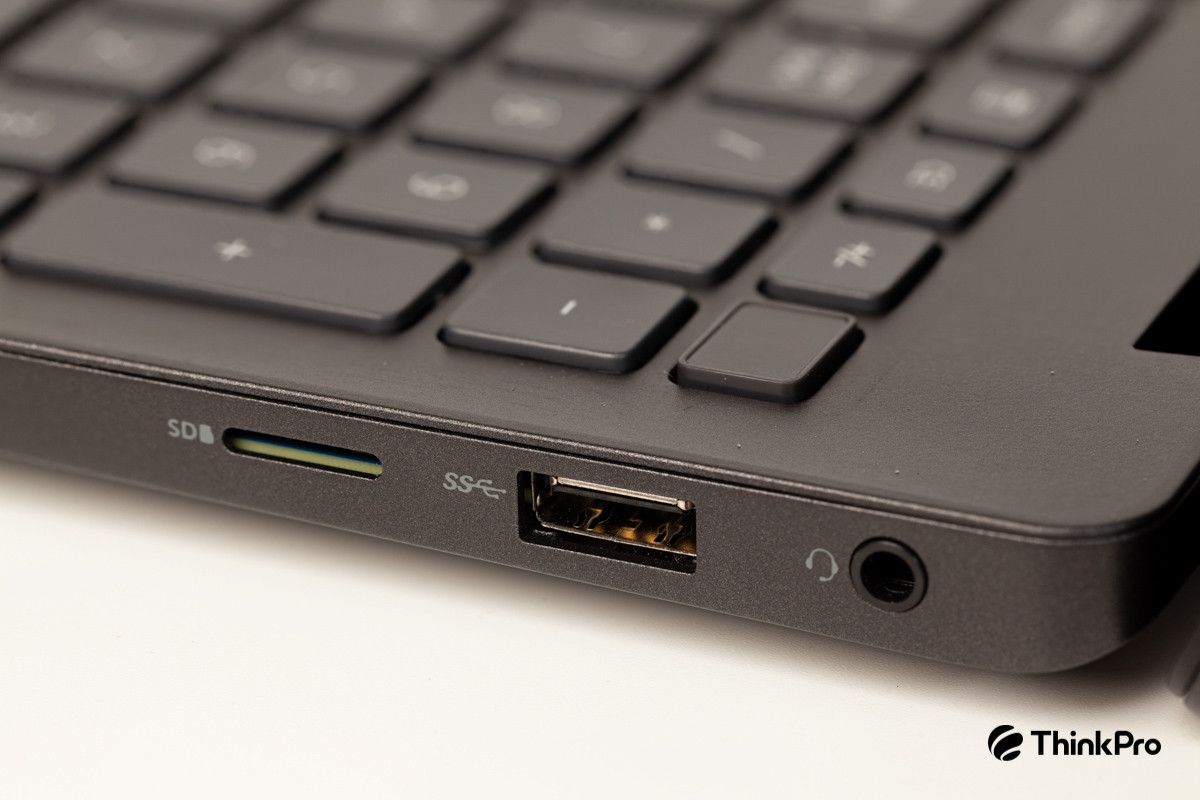 Hình ảnh 7 của Dell Inspiron 7590 -