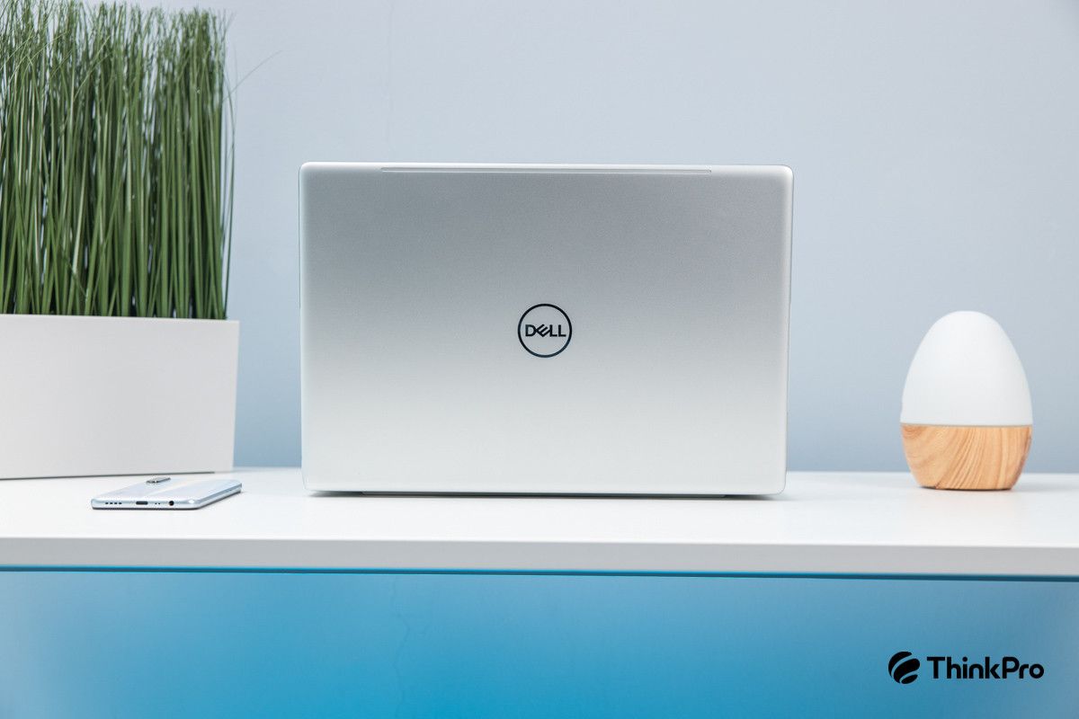 Hình ảnh 3 của Dell Inspiron 7570 -