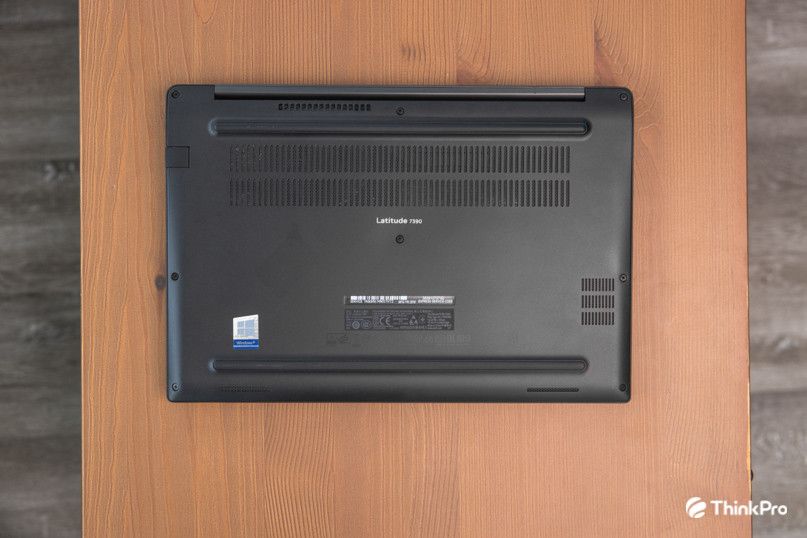 Hình ảnh 11 của Dell Latitude 7390 -