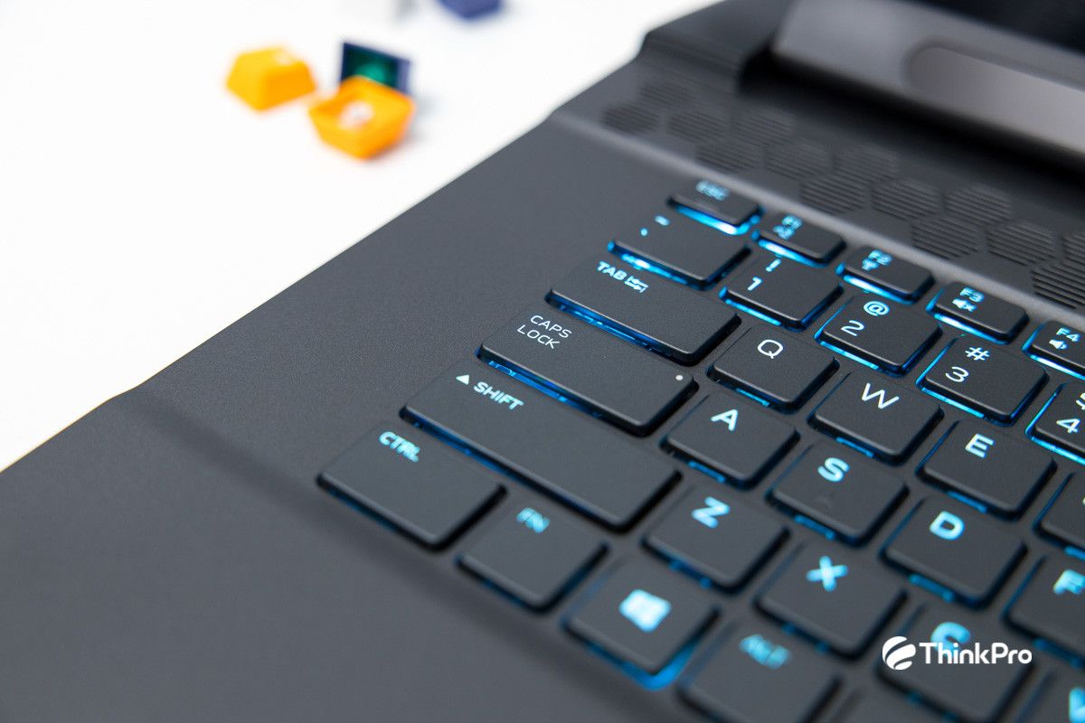 Hình ảnh 3 của Dell Alienware M15 R2 -